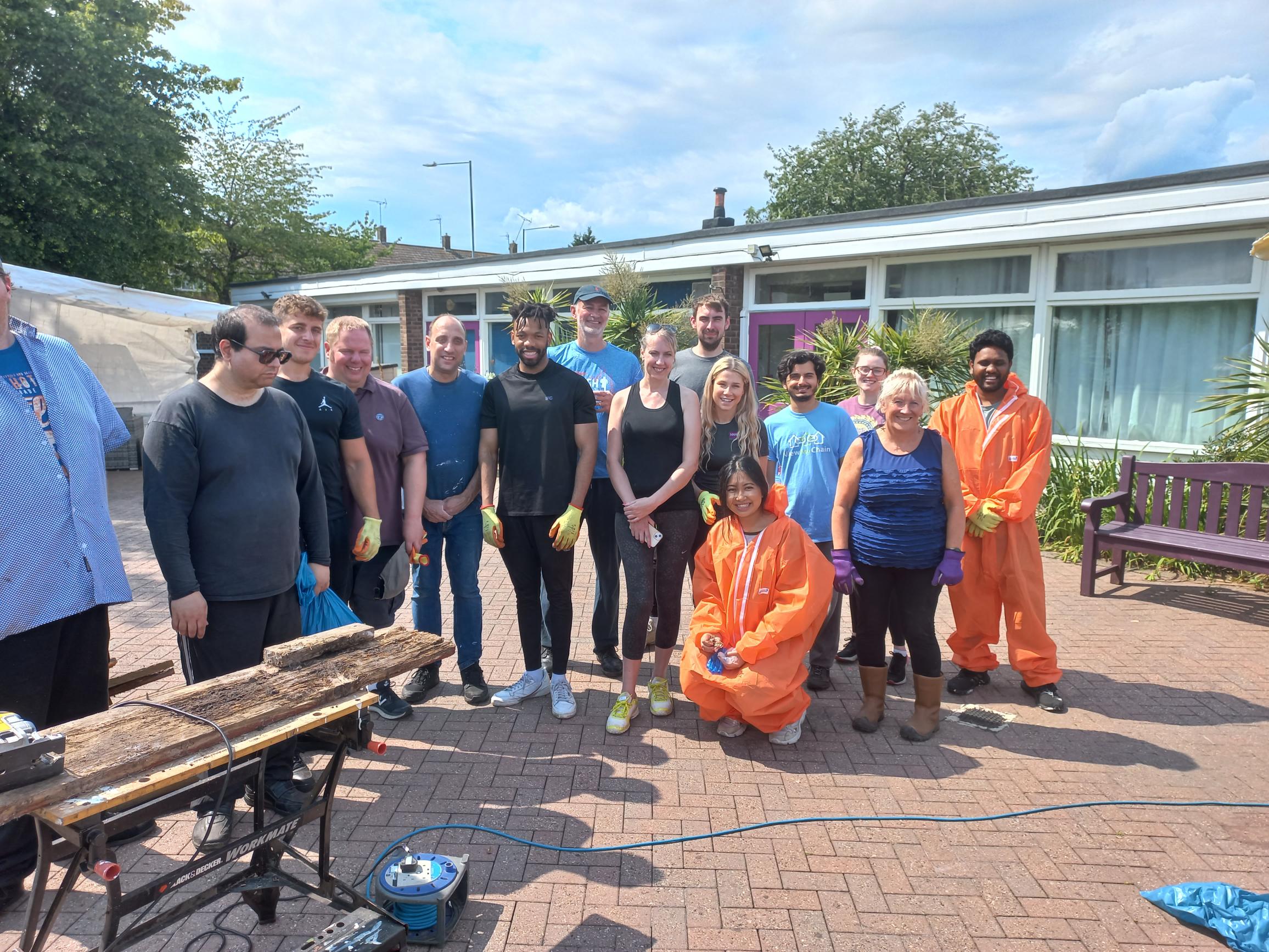 A photo of the Ford Credit team volunteering at our Basildon Centre