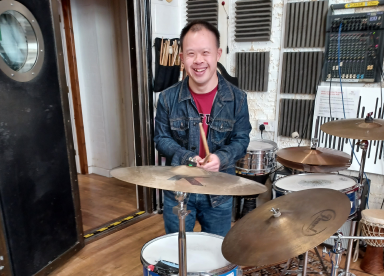 A customer during a Beat This session
